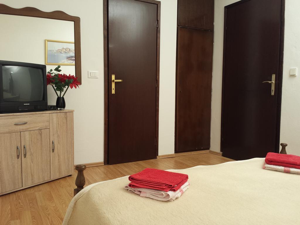 Apartments "Villa Mungos" Sobra Extérieur photo