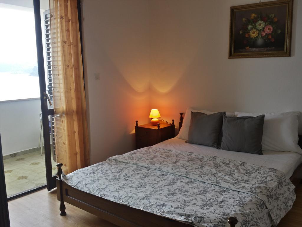 Apartments "Villa Mungos" Sobra Extérieur photo