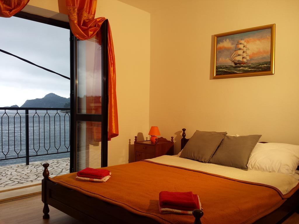 Apartments "Villa Mungos" Sobra Extérieur photo